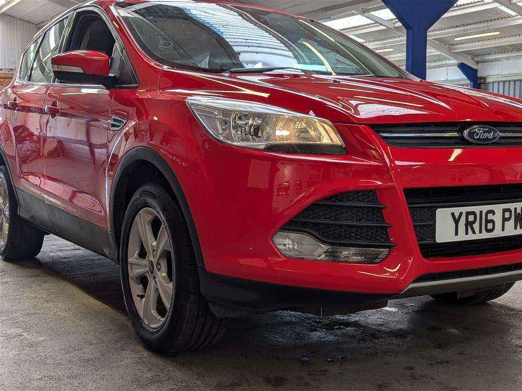 <p>2016 FORD KUGA ZETEC TDCI</p>