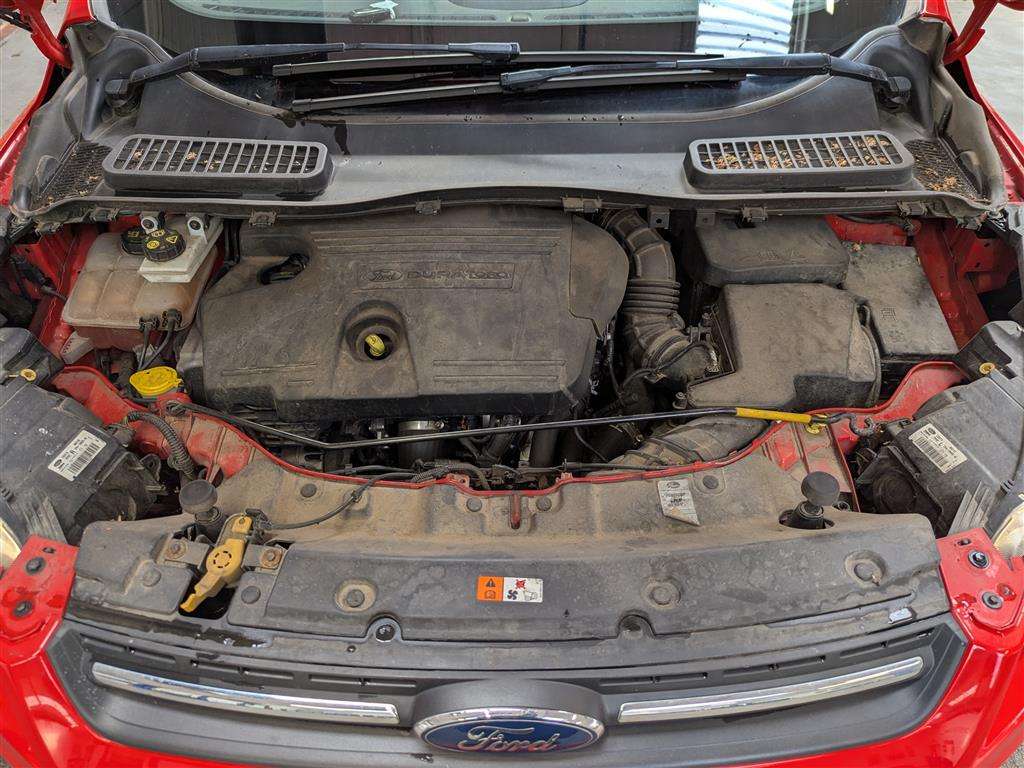 <p>2016 FORD KUGA ZETEC TDCI</p>