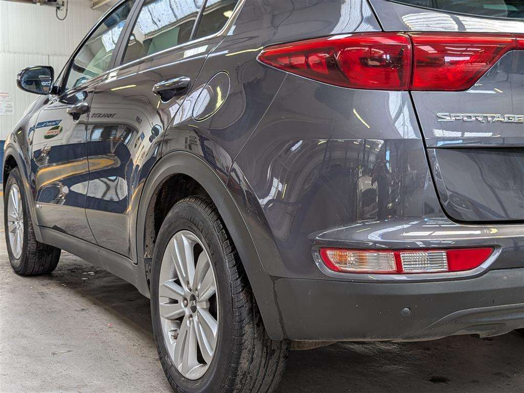 <p>2017 KIA SPORTAGE KX-2 CRDI</p>