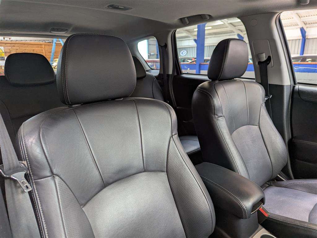 <p>2011 MITSUBISHI OUTLANDER GX 4 DI-D</p>