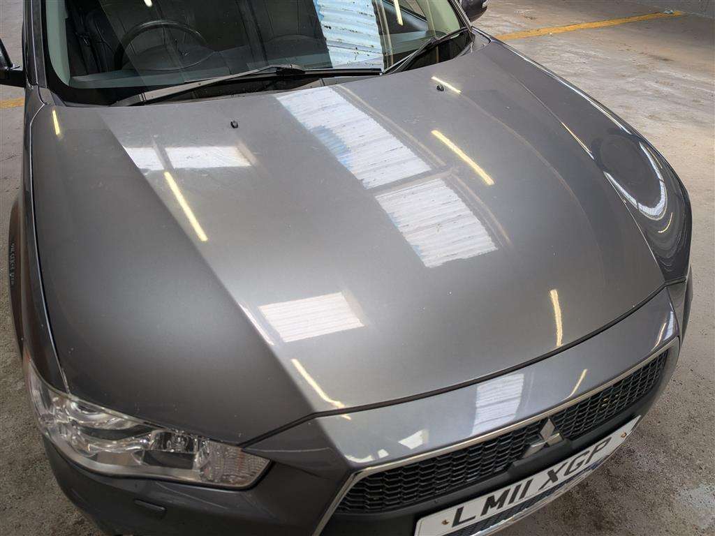<p>2011 MITSUBISHI OUTLANDER GX 4 DI-D</p>