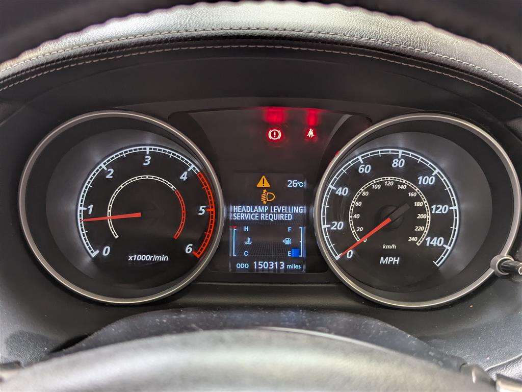 <p>2011 MITSUBISHI OUTLANDER GX 4 DI-D</p>