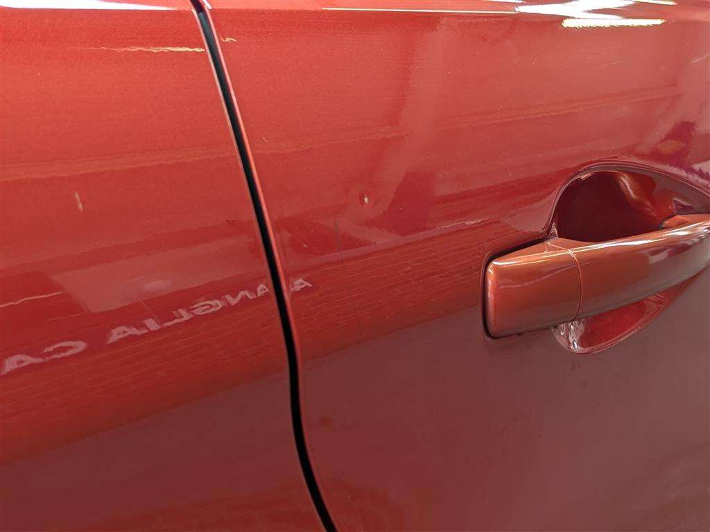 <p>2015 PEUGEOT 2008 ALLURE E-HDI</p>