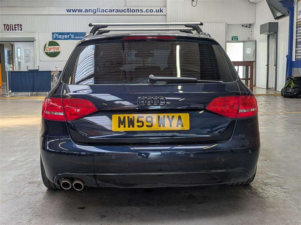 <p>2010 AUDI A4 AVANT SE TDI</p>
