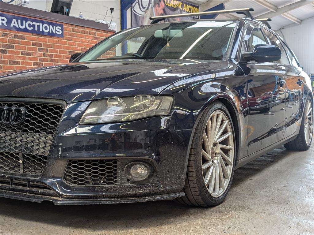 <p>2010 AUDI A4 AVANT SE TDI</p>