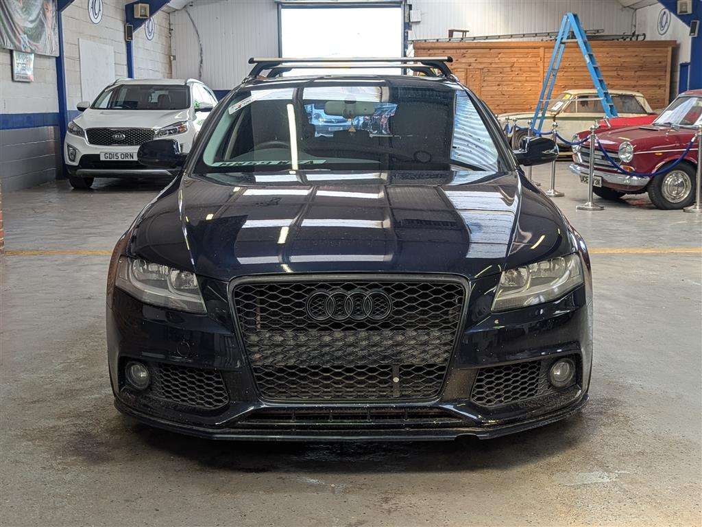 <p>2010 AUDI A4 AVANT SE TDI</p>