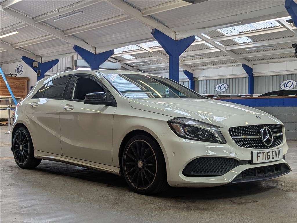 <p>2016 MERCEDES-BENZ A 200 D AMG LINE PREMIUM</p>