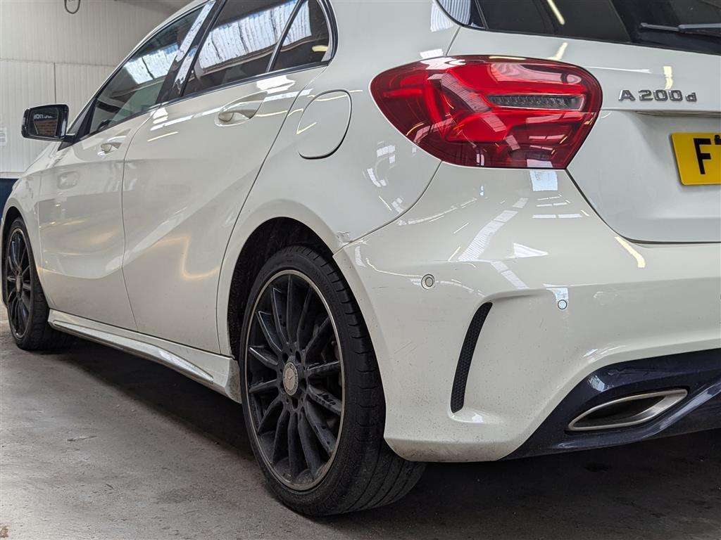 <p>2016 MERCEDES-BENZ A 200 D AMG LINE PREMIUM</p>