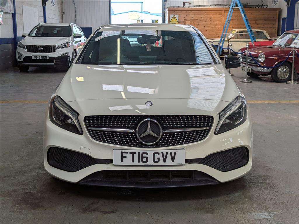 <p>2016 MERCEDES-BENZ A 200 D AMG LINE PREMIUM</p>