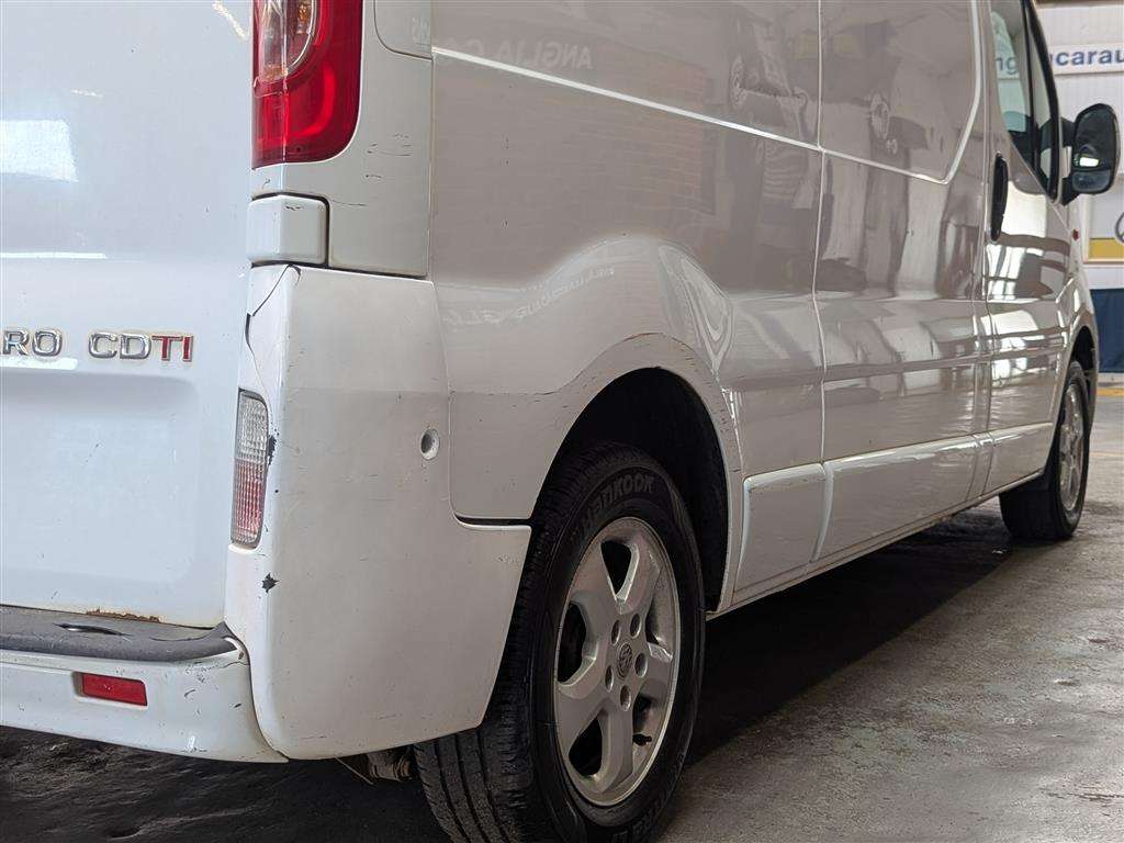 <p>2013 VAUXHALL VIVARO 2900 SPORTIVE CDTI</p>