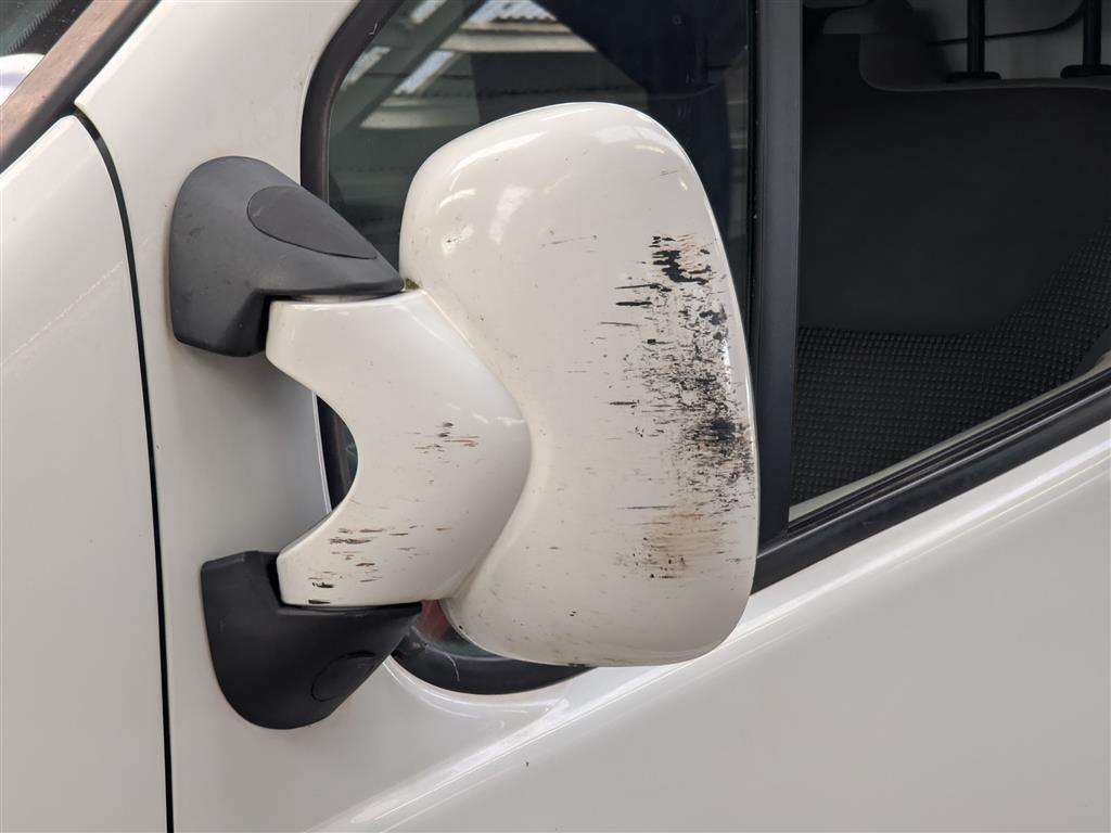 <p>2013 VAUXHALL VIVARO 2900 SPORTIVE CDTI</p>