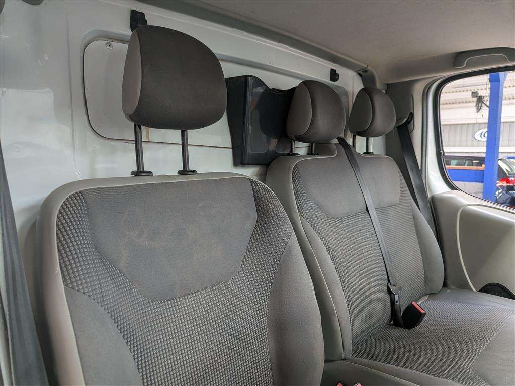 <p>2013 VAUXHALL VIVARO 2900 SPORTIVE CDTI</p>
