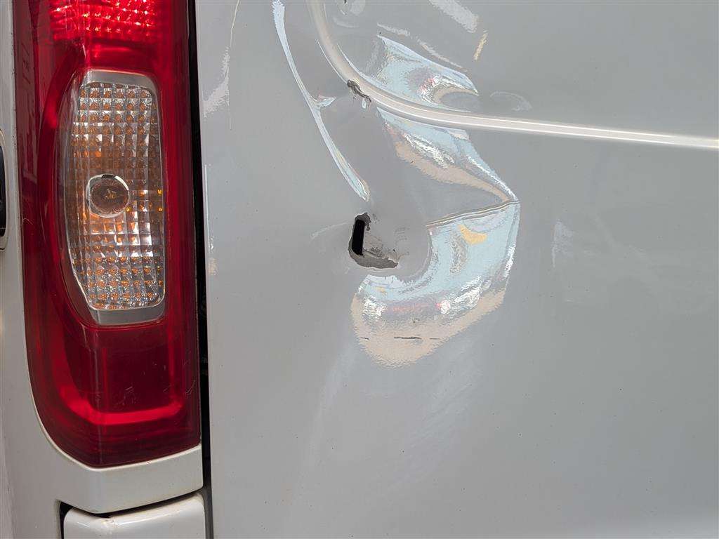 <p>2013 VAUXHALL VIVARO 2900 SPORTIVE CDTI</p>