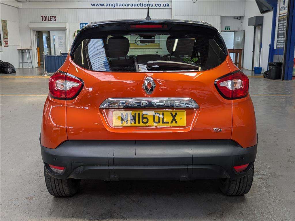 <p>2016 RENAULT CAPTUR DYNAMIQUE S NAV TC</p>