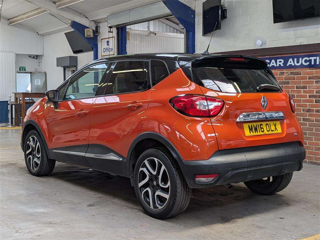 <p>2016 RENAULT CAPTUR DYNAMIQUE S NAV TC</p>