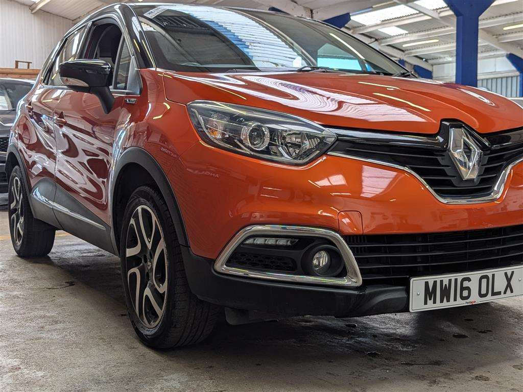 <p>2016 RENAULT CAPTUR DYNAMIQUE S NAV TC</p>
