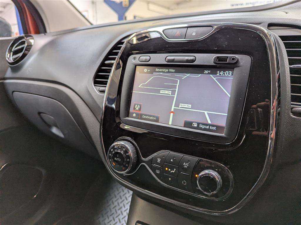 <p>2016 RENAULT CAPTUR DYNAMIQUE S NAV TC</p>