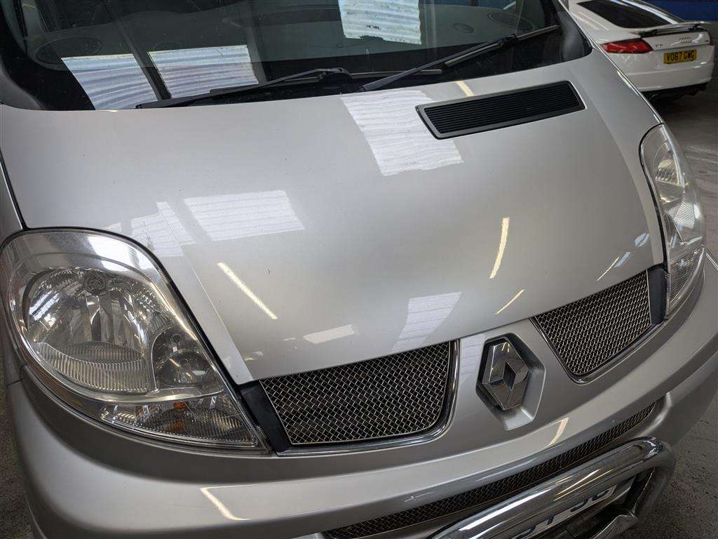 <p>2013 RENAULT TRAFIC LL29 SPORT DCI</p>