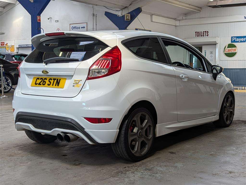 <p>2014 FORD FIESTA ST-2 TURBO</p>