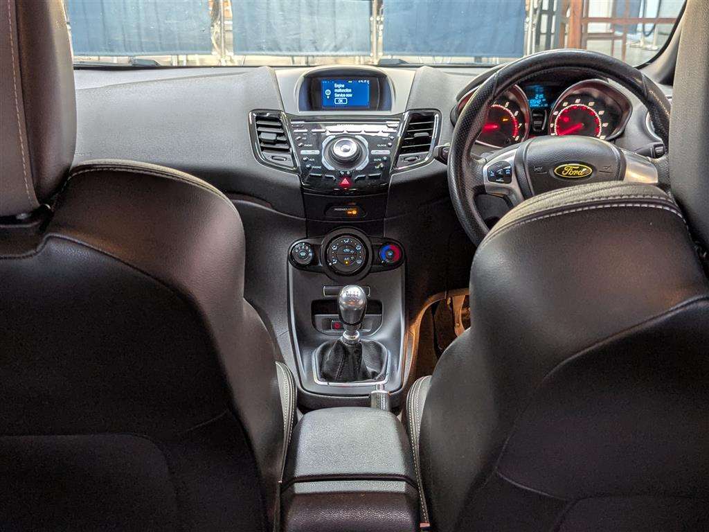 <p>2014 FORD FIESTA ST-2 TURBO</p>