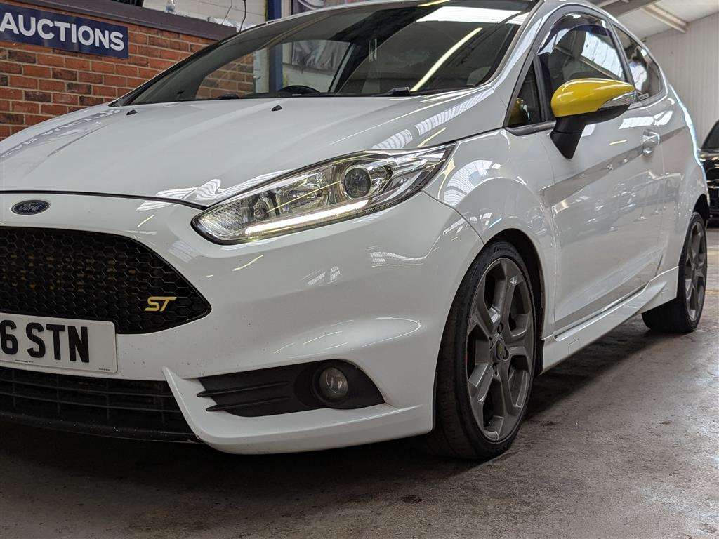 <p>2014 FORD FIESTA ST-2 TURBO</p>