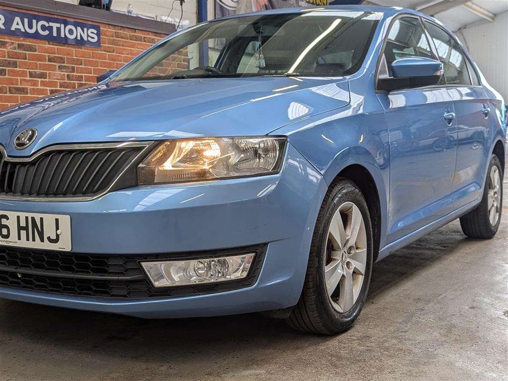 <p>2016 SKODA RAPID SE TDI</p>