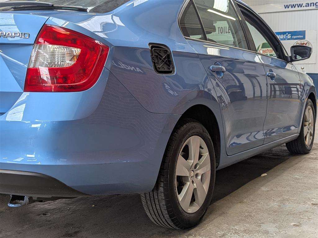 <p>2016 SKODA RAPID SE TDI</p>