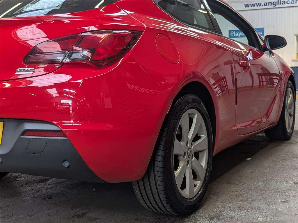 <p>2014 VAUXHALL ASTRA GTC SPORT TURBO AUT</p>