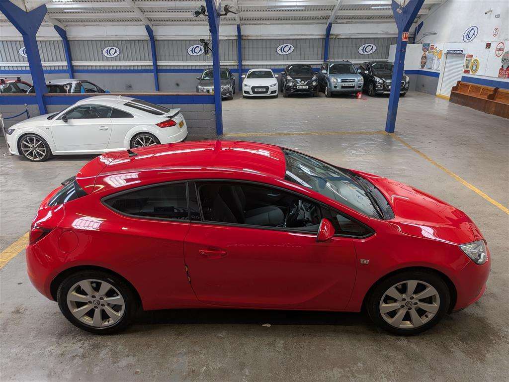 <p>2014 VAUXHALL ASTRA GTC SPORT TURBO AUT</p>