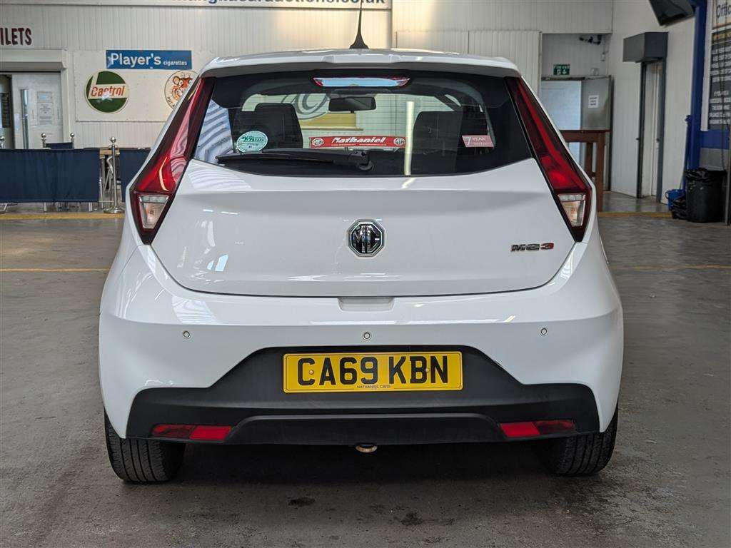 <p>2019 MG 3 EXCITE VTI-TECH</p>