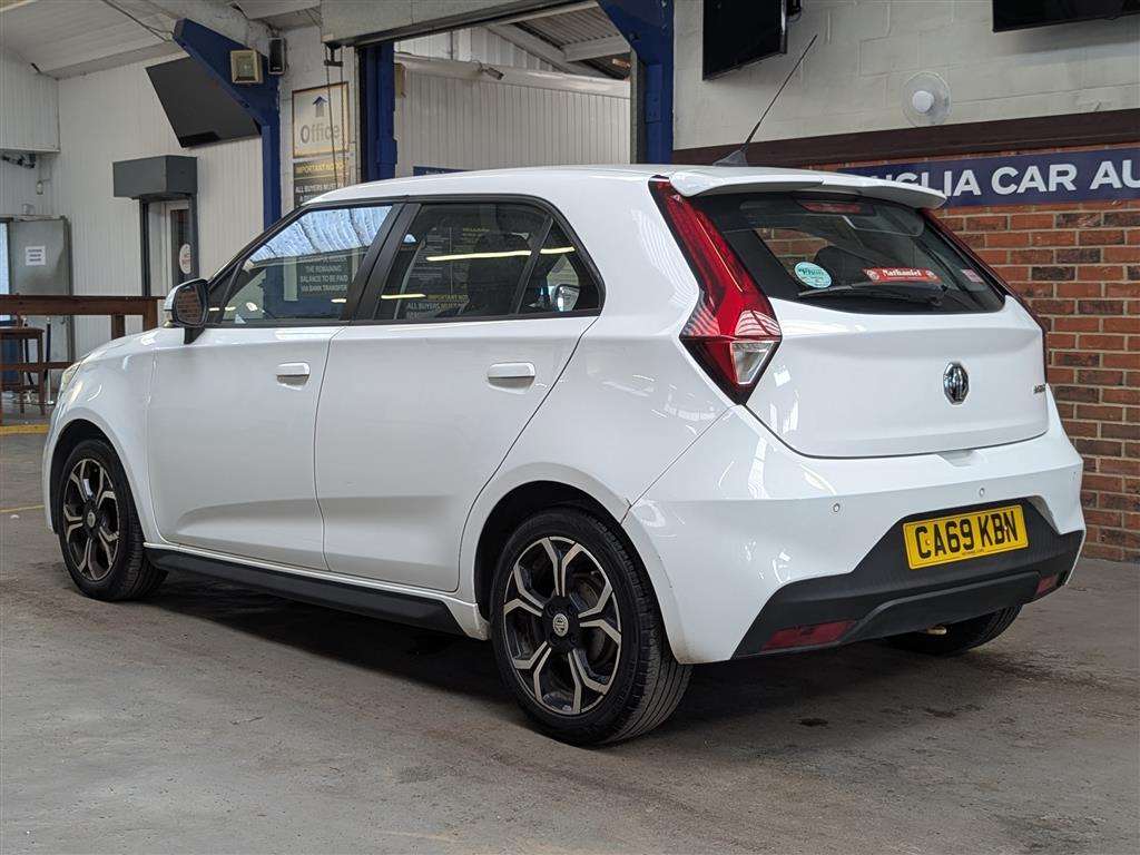 <p>2019 MG 3 EXCITE VTI-TECH</p>