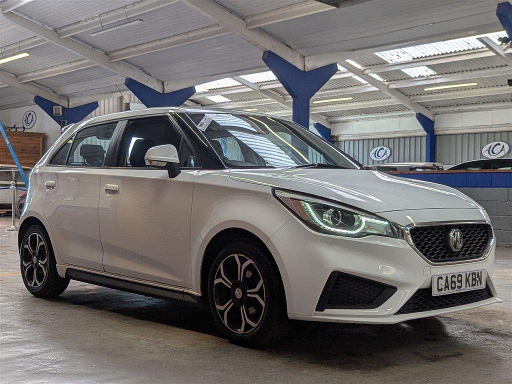 <p>2019 MG 3 EXCITE VTI-TECH</p>