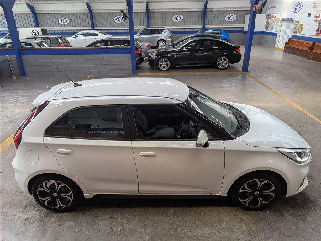 <p>2019 MG 3 EXCITE VTI-TECH</p>
