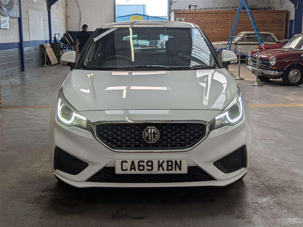 <p>2019 MG 3 EXCITE VTI-TECH</p>