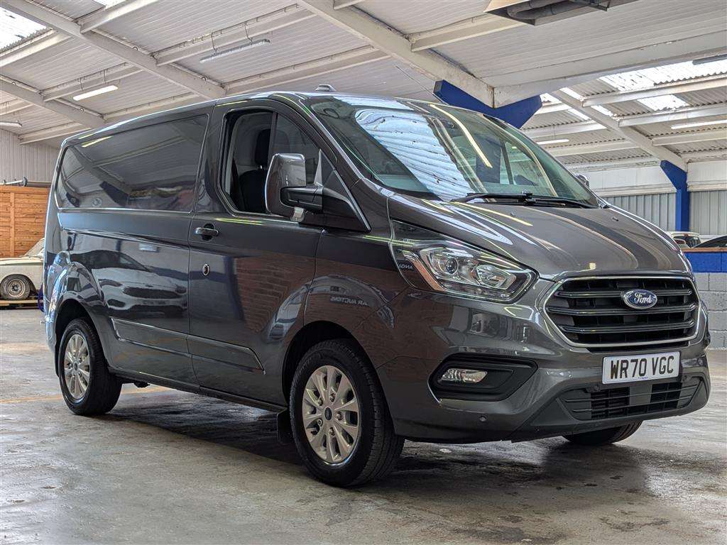 <p>2020 FORD TRANSIT CUSTOM 300LIMITD **SOLD</p>
