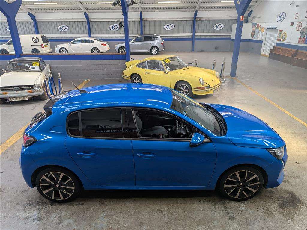 <p>2020 PEUGEOT 208 ALLURE PREMIUM PURETE</p>