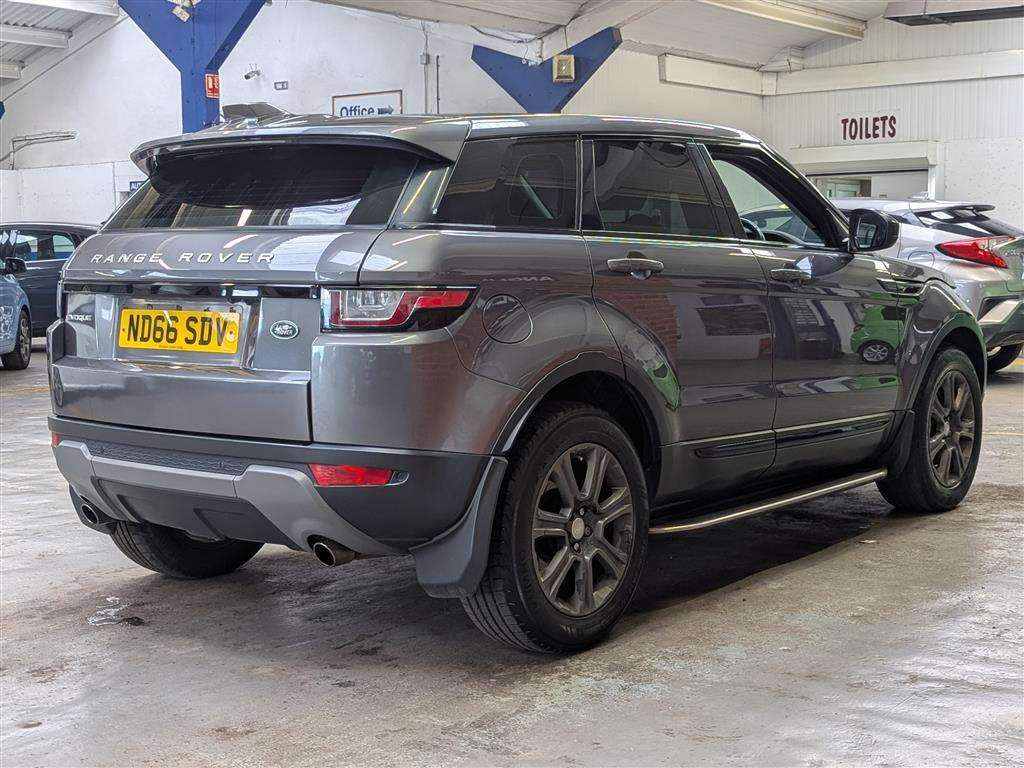 <p>2016 LAND ROVER R ROVER EVOQUE SE TECH TD</p>