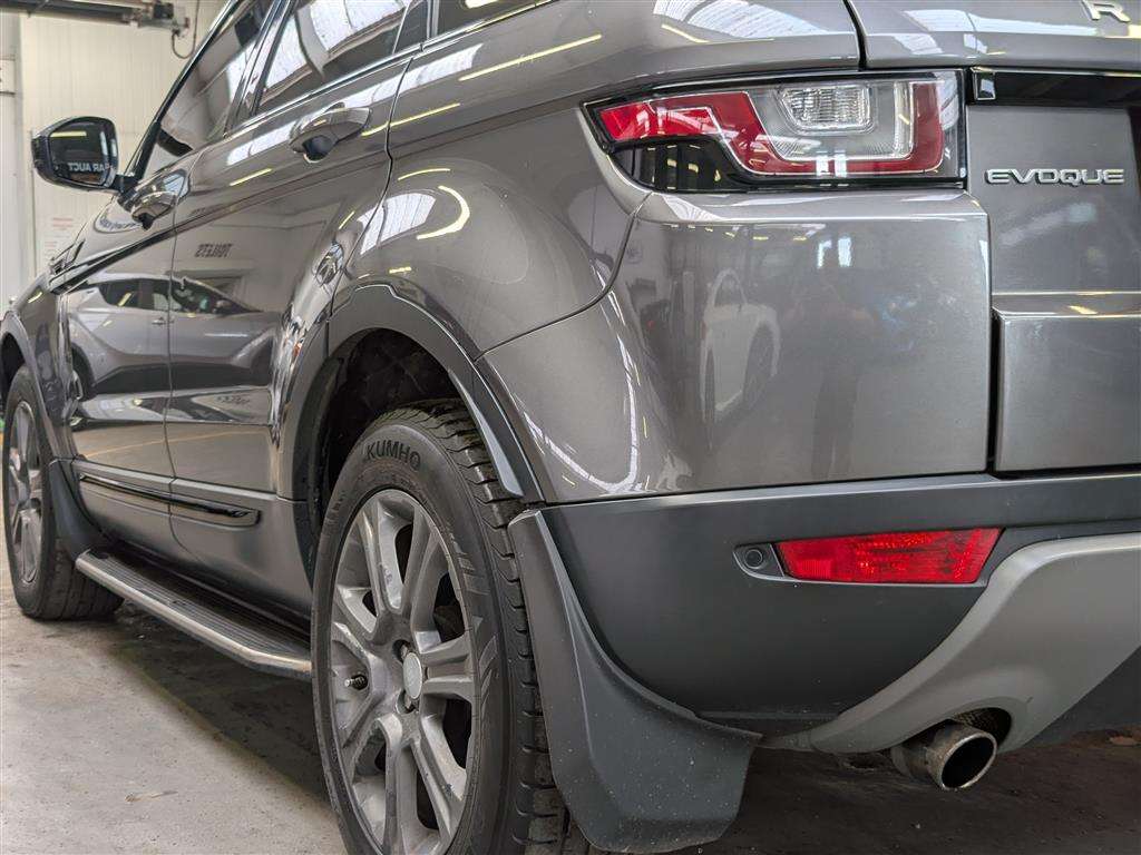 <p>2016 LAND ROVER R ROVER EVOQUE SE TECH TD</p>