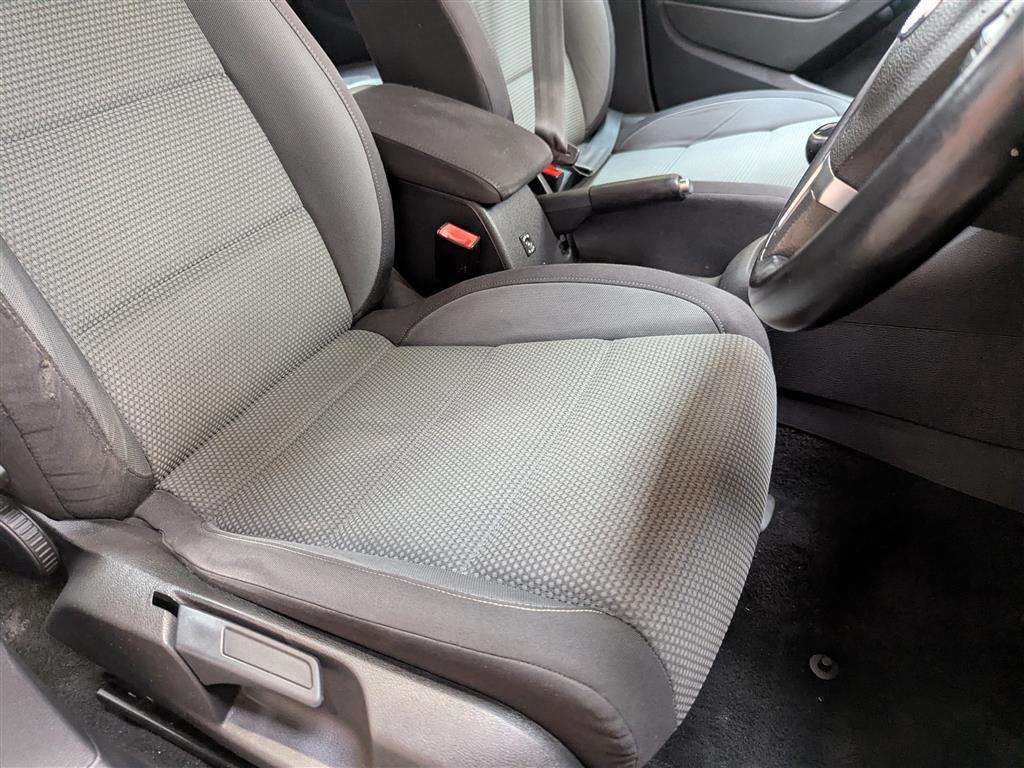 <p>2012 VOLKSWAGEN GOLF MATCH TDI BLUETECH</p>