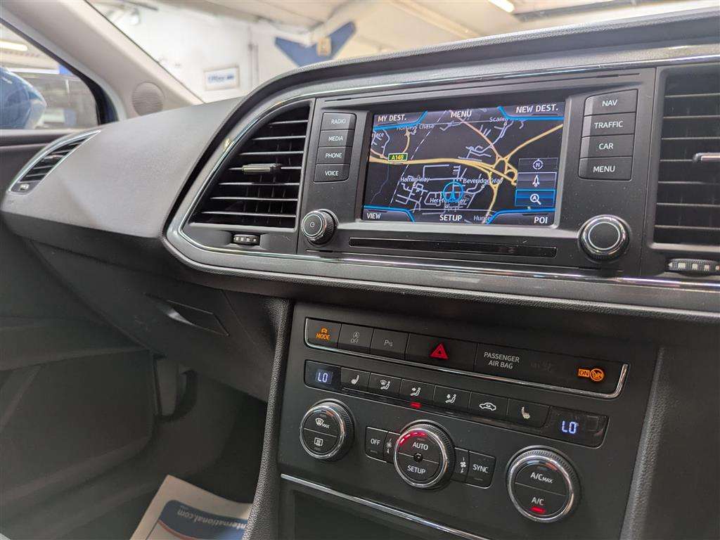<p>2014 SEAT LEON FR TECHNOLOGY TSI</p>