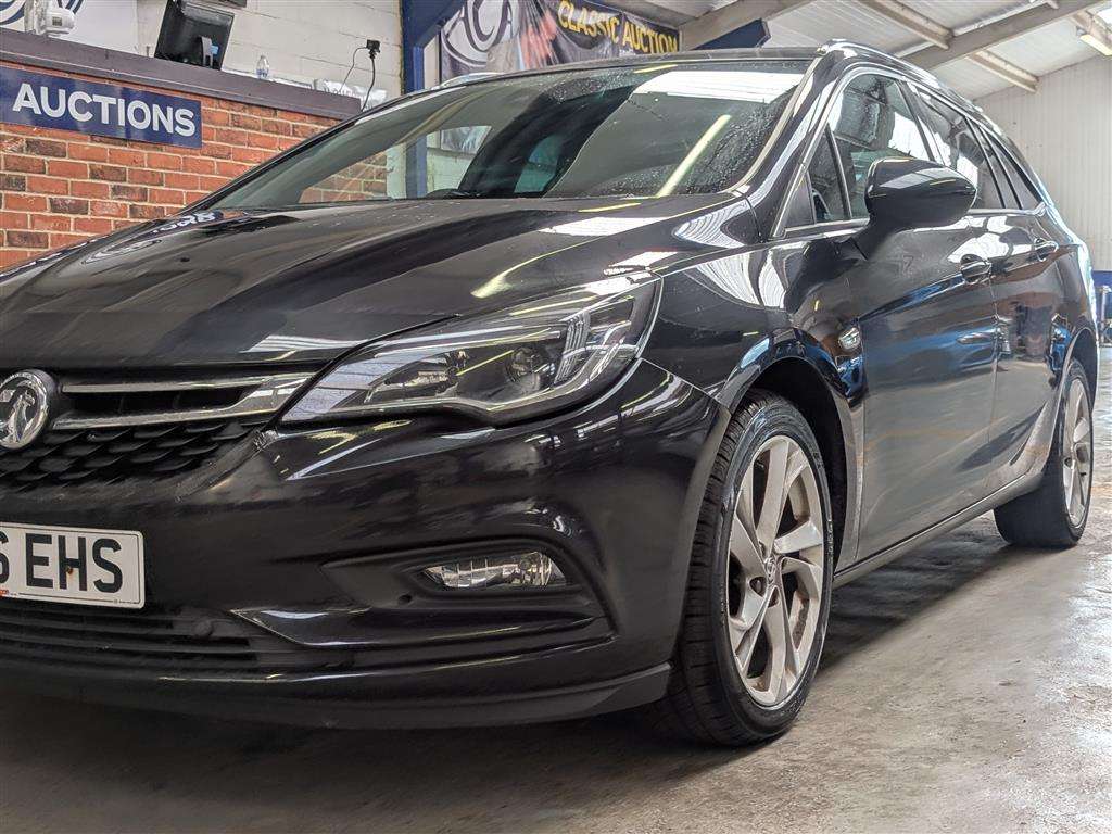 <p>2016 VAUXHALL ASTRA SRI</p>