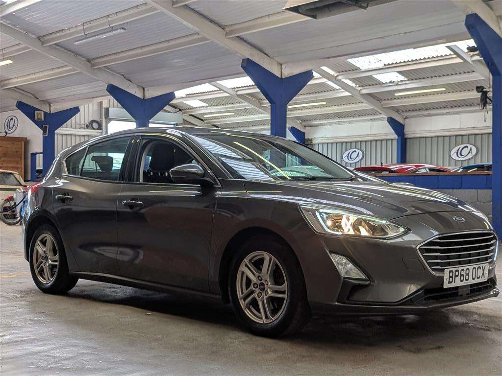 <p>2018 FORD FOCUS ZETEC</p>