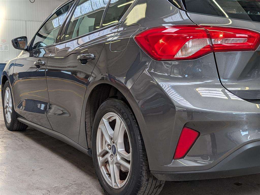 <p>2018 FORD FOCUS ZETEC</p>