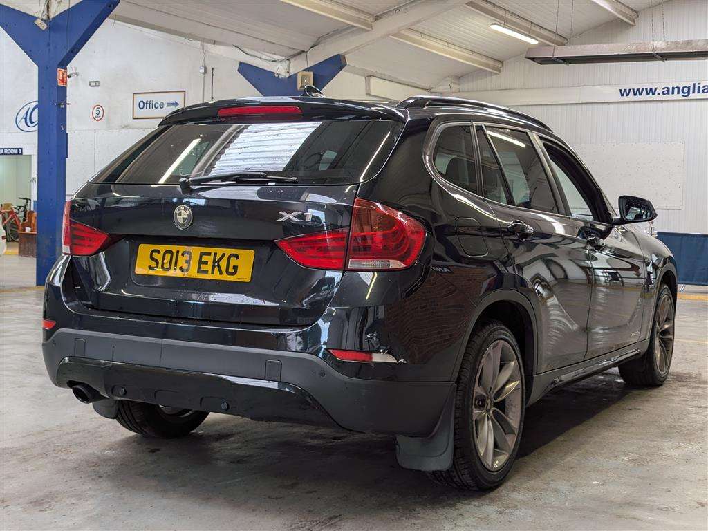 <p>2013 BMW X1 XDRIVE20D SPORT</p>