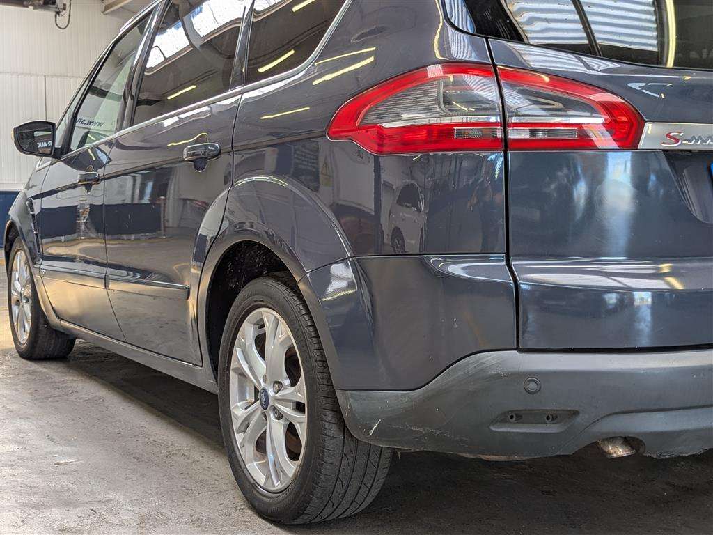 <p>2011 FORD S-MAX TITANIUM TDCI 161 A</p>
