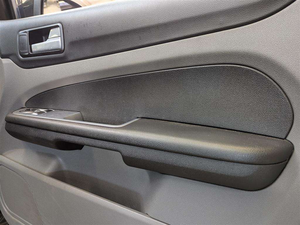 <p>2009 FORD FOCUS ZETEC S 115</p>
