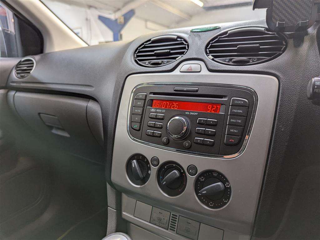 <p>2009 FORD FOCUS ZETEC S 115</p>