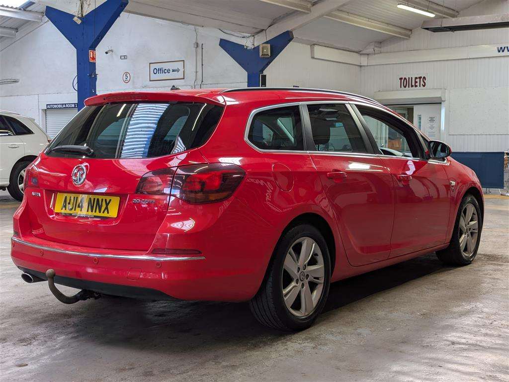 <p>2014 VAUXHALL ASTRA SRI CDTI AUTO</p>