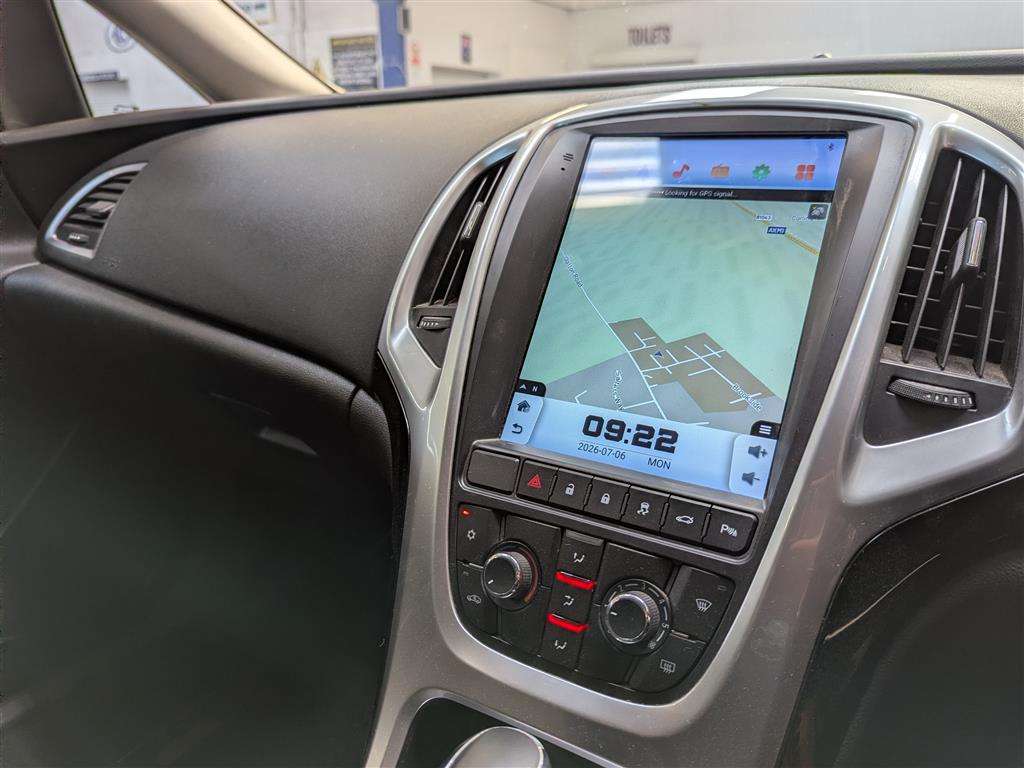 <p>2014 VAUXHALL ASTRA SRI CDTI AUTO</p>