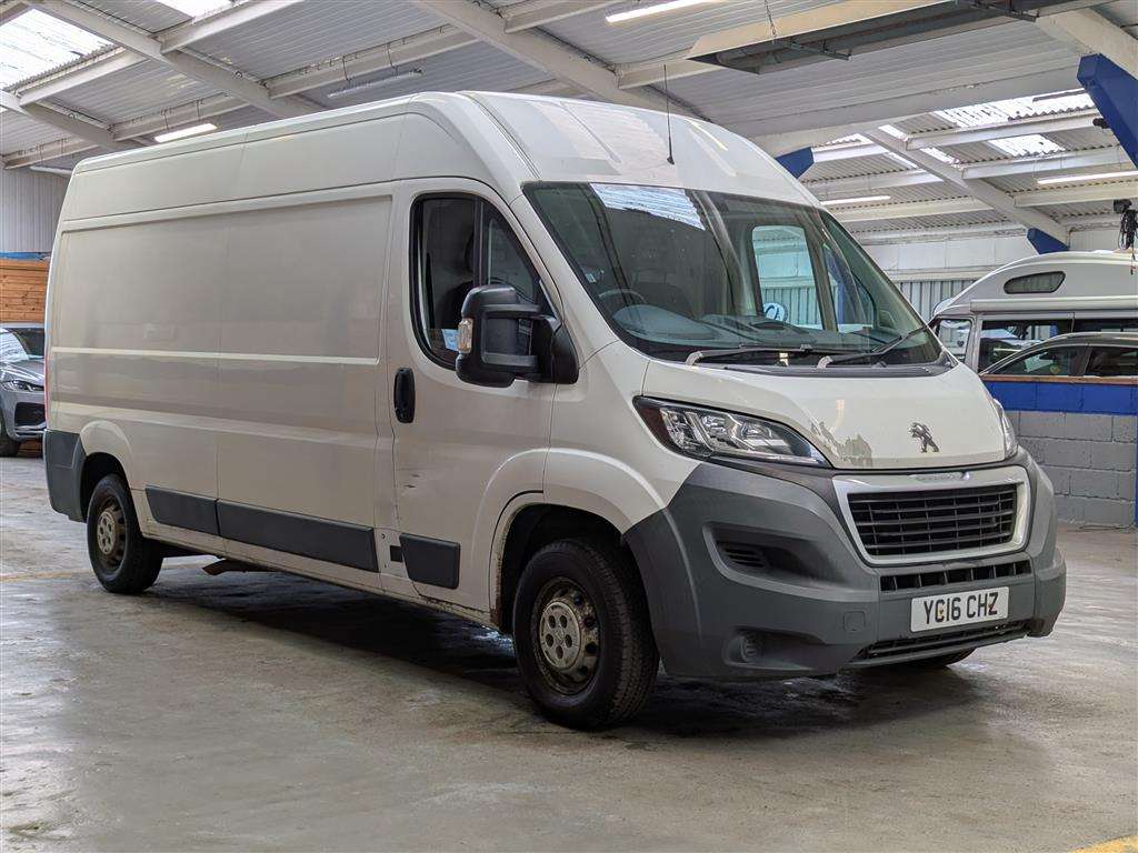 <p>2016 PEUGEOT BOXER 335 PROFESSIONAL L3</p>